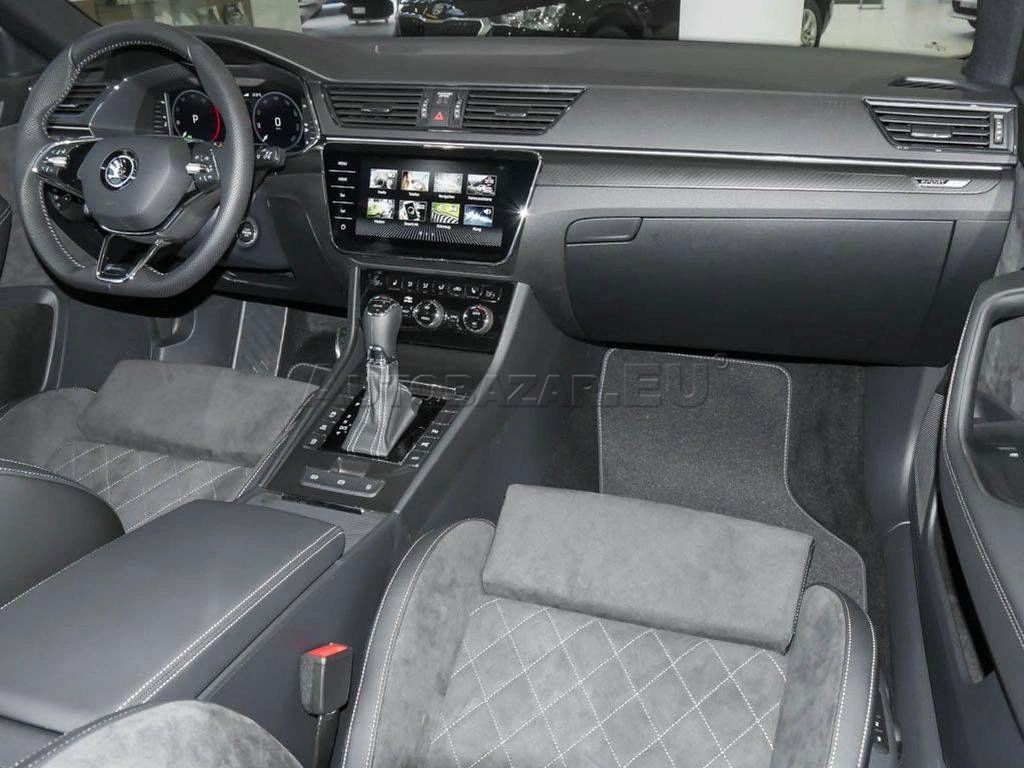 Škoda Superb 2.0 TDI SCR Sportline 4x4 DSG