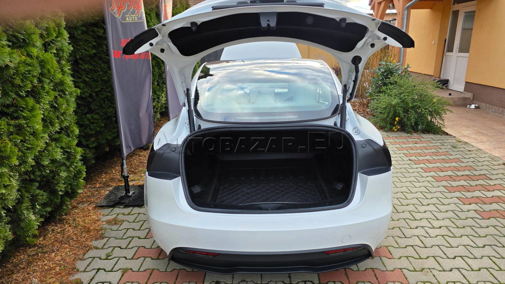 Tesla Model 3 2023 na predaj – fotografia 41