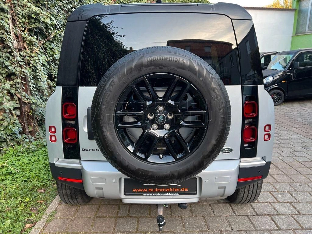 Land Rover Defender 90 2.0D SD4 240k SE A/T AWD