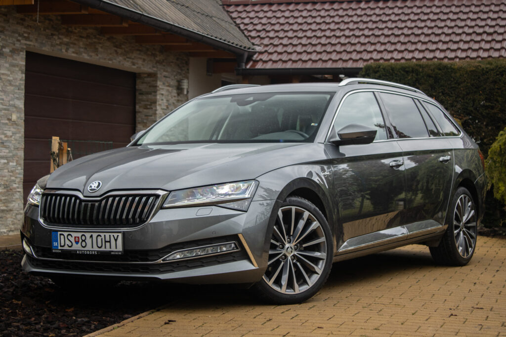 Škoda Superb Combi