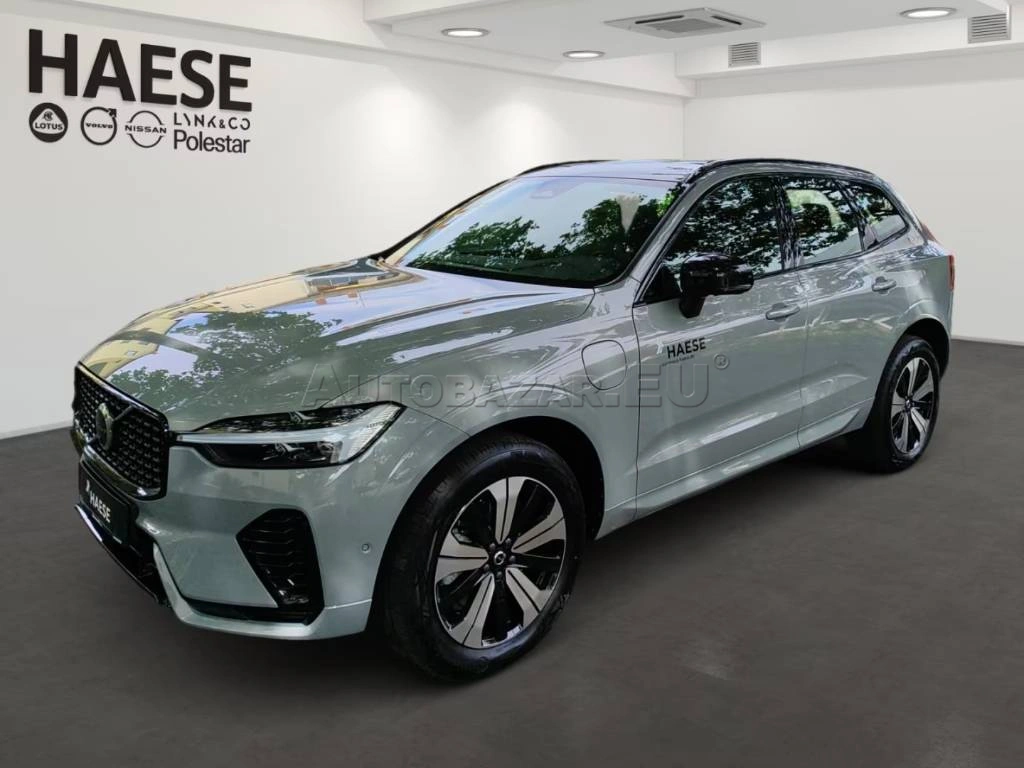 Volvo XC60 Recharge T6 AWD Plug-In Hybrid Plus Dark