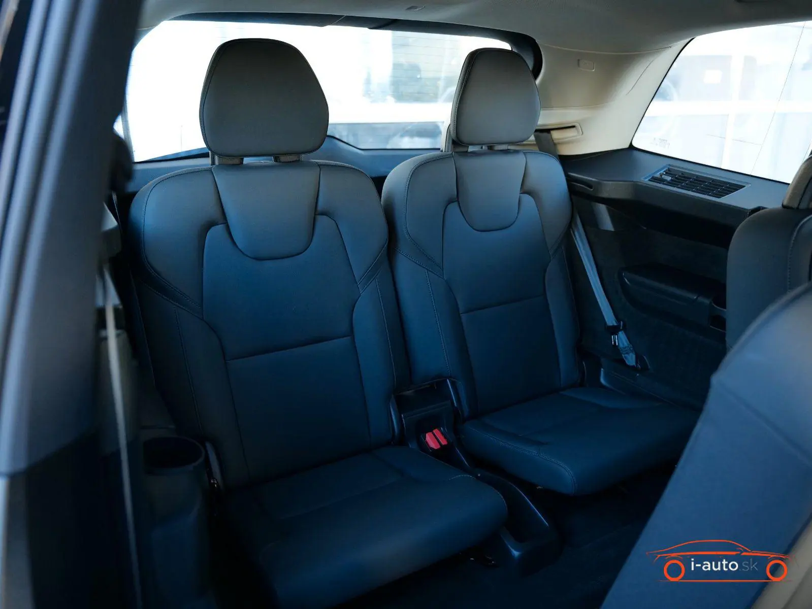 Volvo XC90 2025 na predaj – fotografia 25
