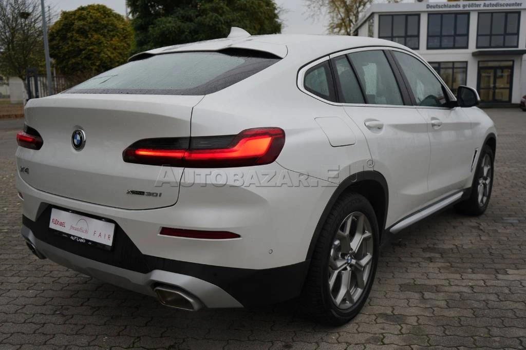BMW X4 xDrive30i mHEV A/T
