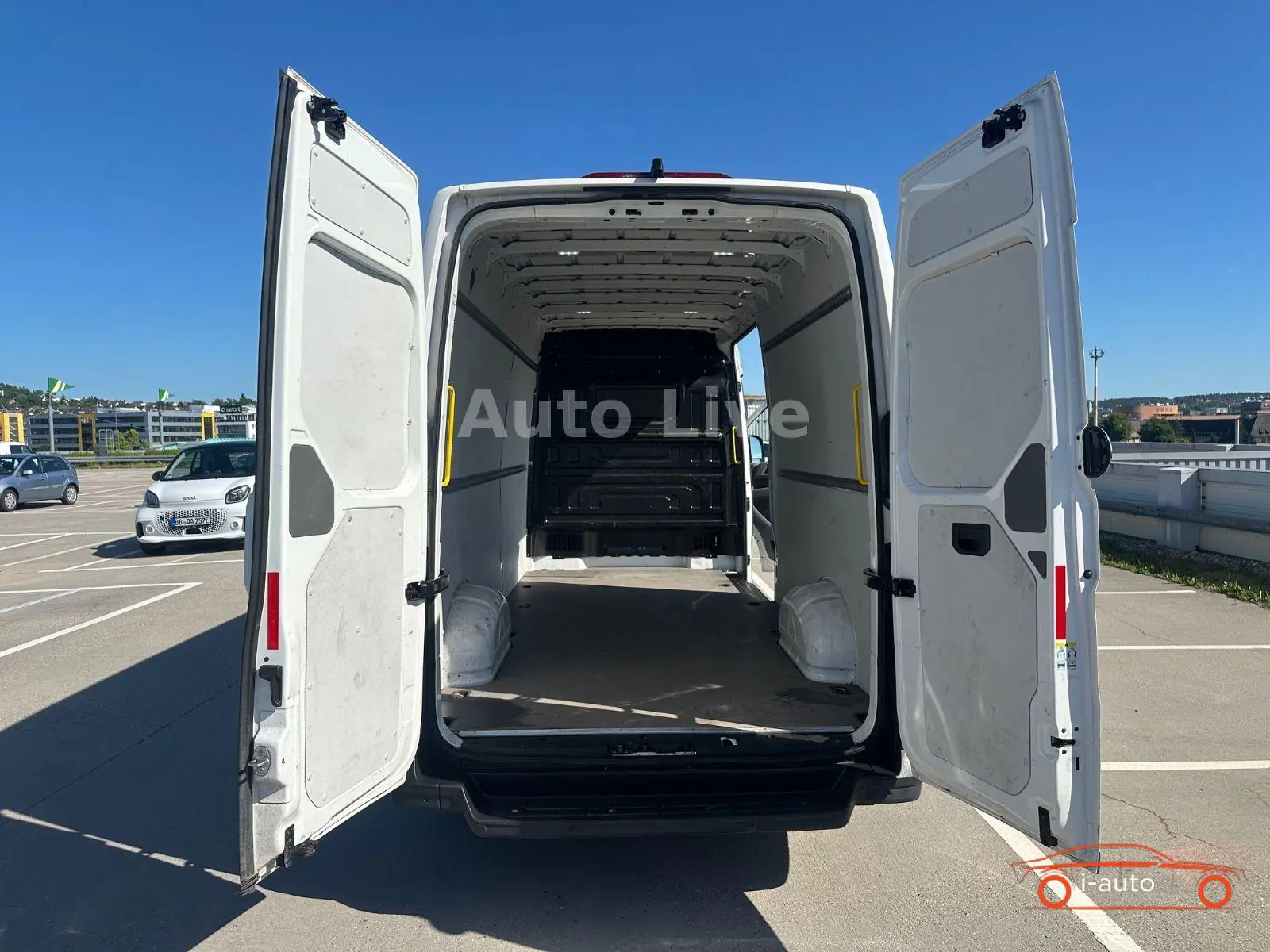 Volkswagen Crafter 2023 na predaj – fotografia 17