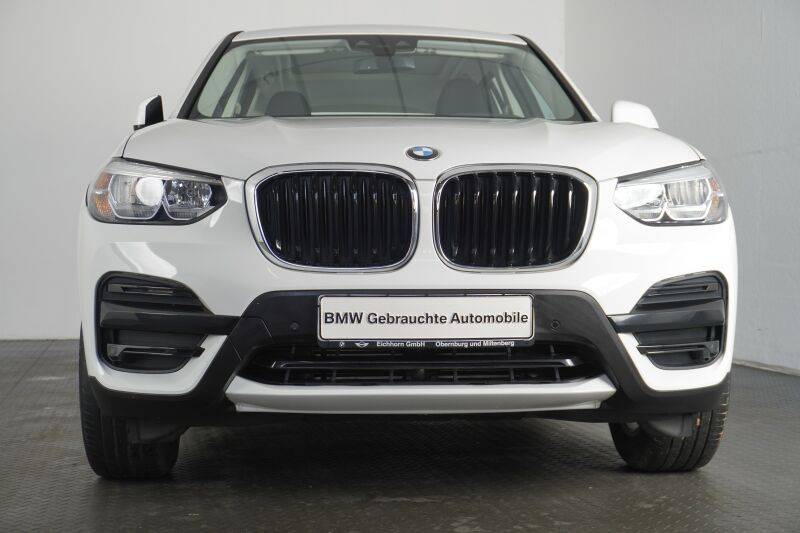 BMW X3 xDrive20i A/T