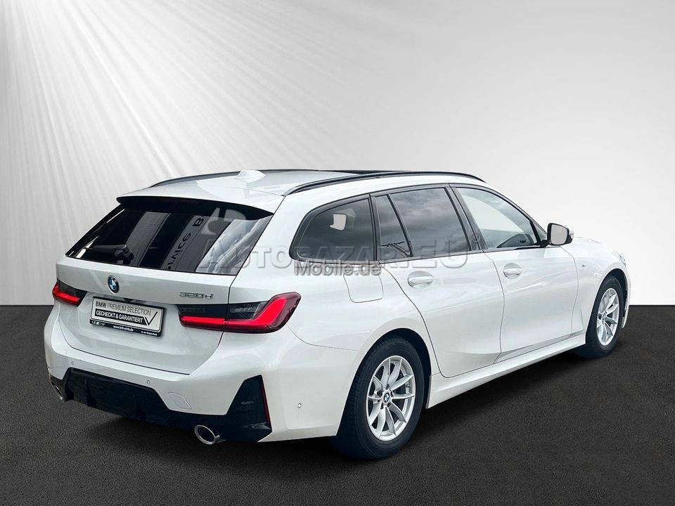 BMW Rad 3 Touring 320d mHEV  A/T