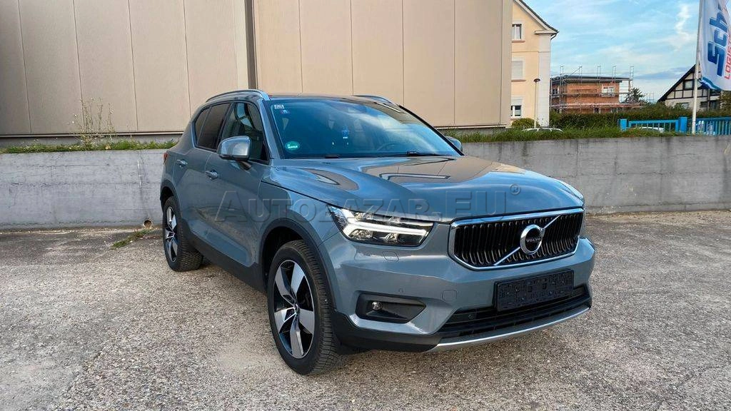 Volvo XC40 T3 163k Momentum Pro A/T