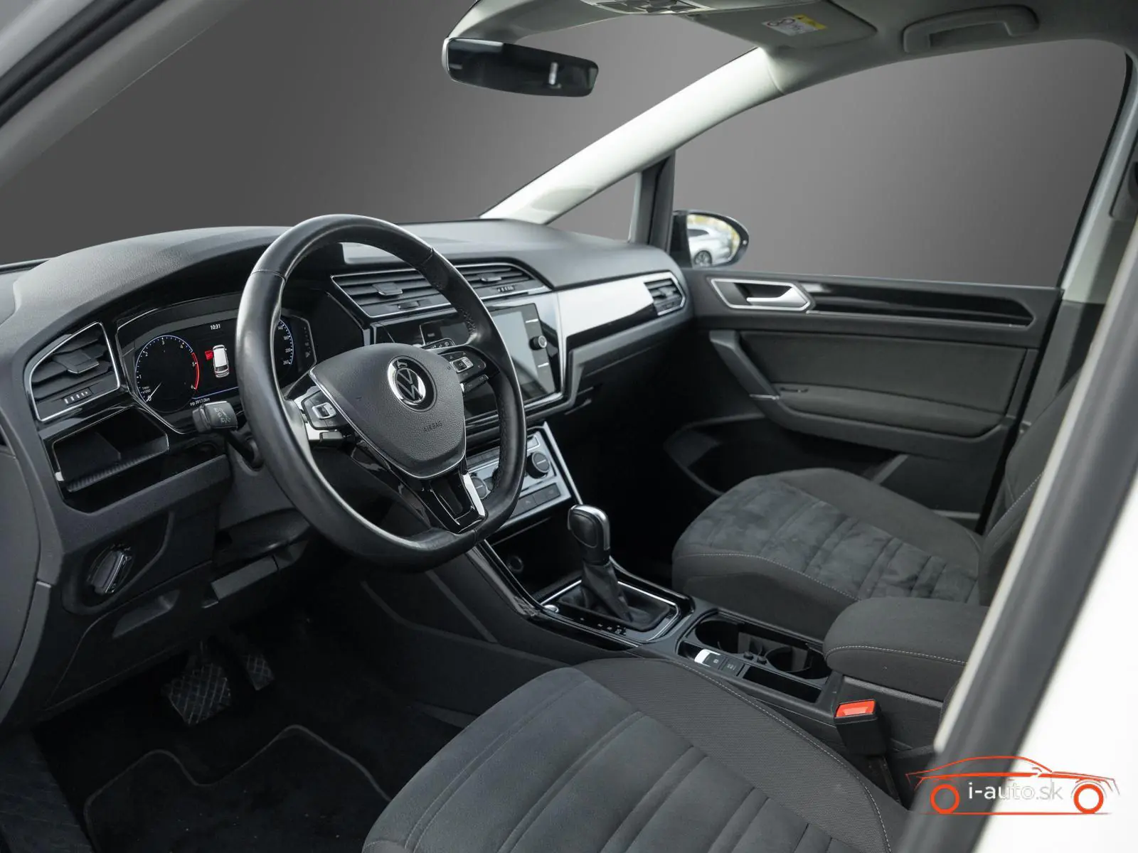 Volkswagen Touran 2022 na predaj – fotografia 13