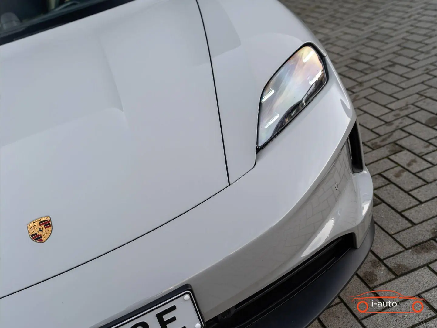 Porsche Taycan 2025 na predaj – fotografia 16