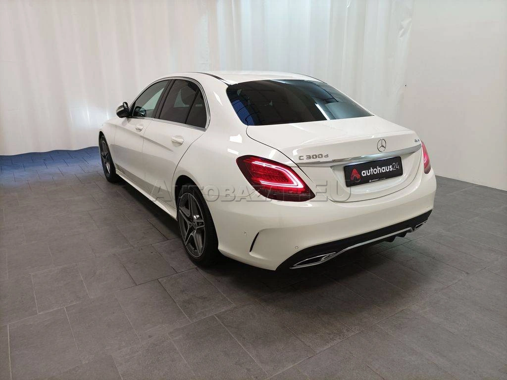 Mercedes-Benz C trieda Sedan 300 d 4MATIC A/T