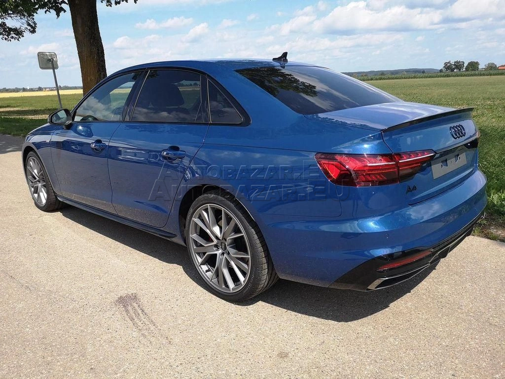 Audi A4 40 2.0 TFSI mHEV S line S tronic
