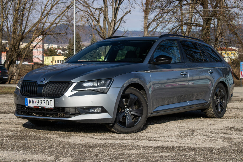 Škoda Superb Combi