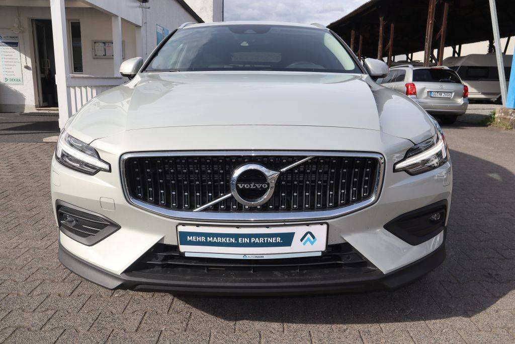 Volvo V60 Cross Country B4 D AWD Geartronic Pro