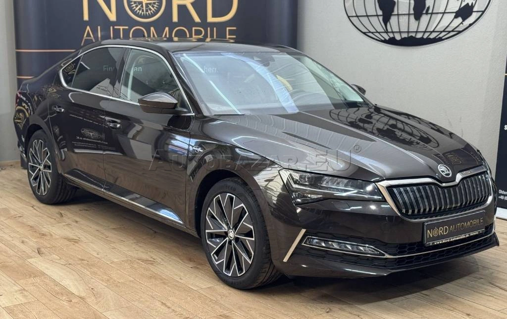Škoda Superb 1.4 TSI iV L&K DSG