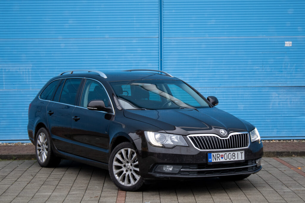 Škoda Superb Combi