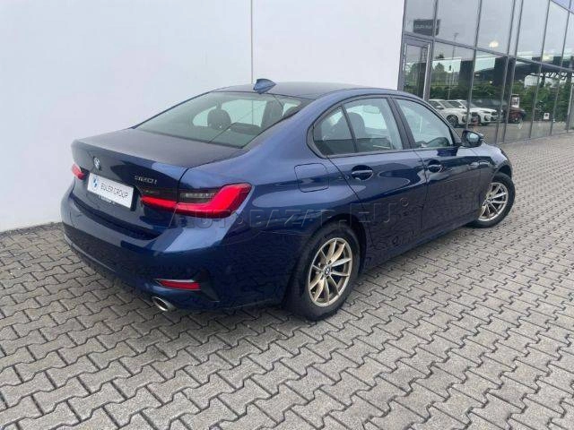 BMW Rad 3 320i A/T