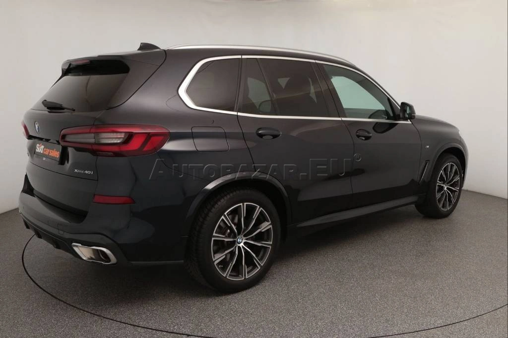 BMW X5 xDrive40i mHEV A/T