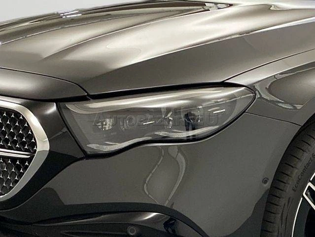 Mercedes-Benz E trieda Sedan Mercedes Benz  220 d AMG A/T