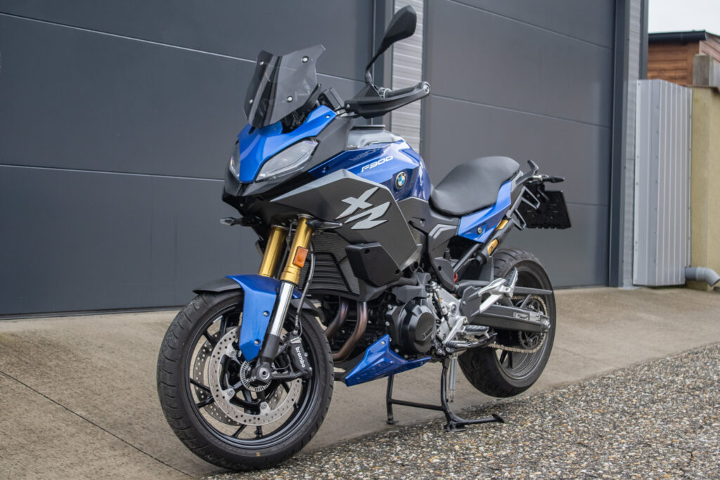 BMW F 900 XR