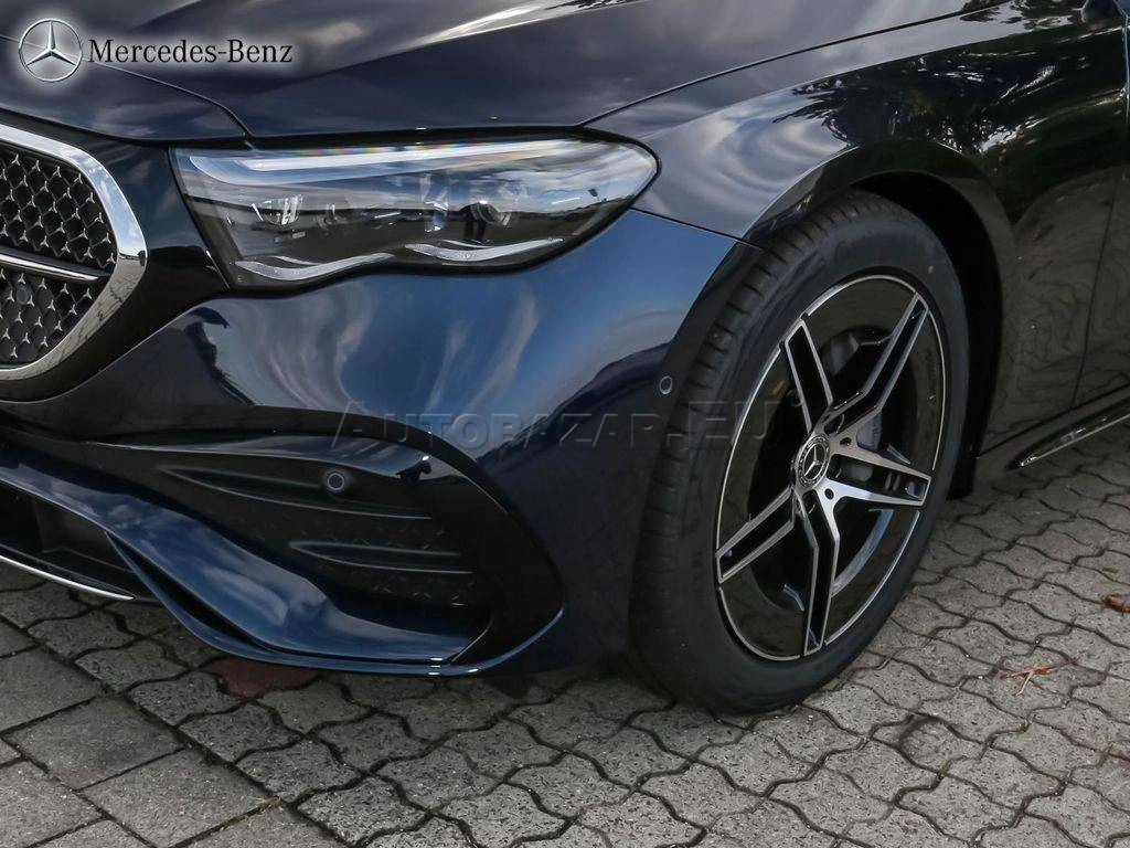 Mercedes-Benz E trieda Sedan Mercedes Benz  220d A/T