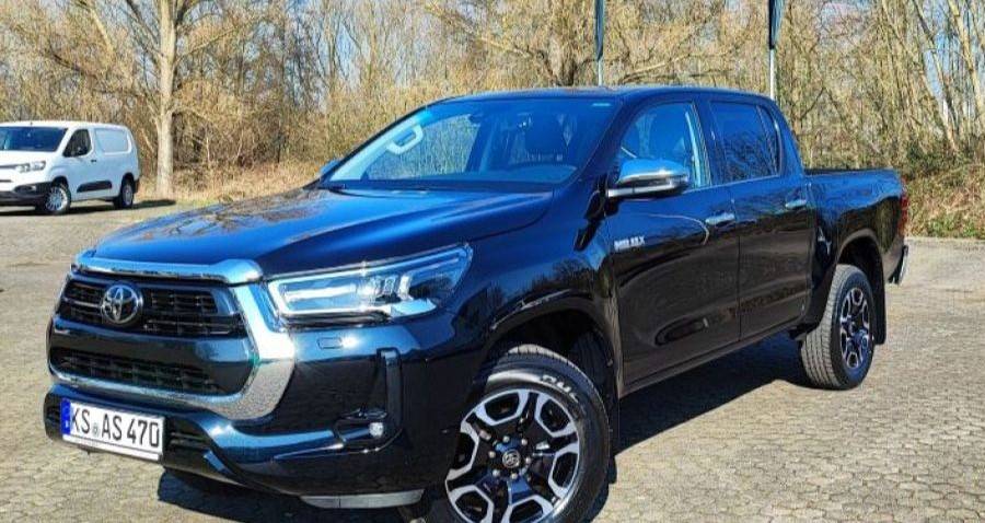 Toyota Hilux DC 2.8 I D-4D Executive 4x4 A/T