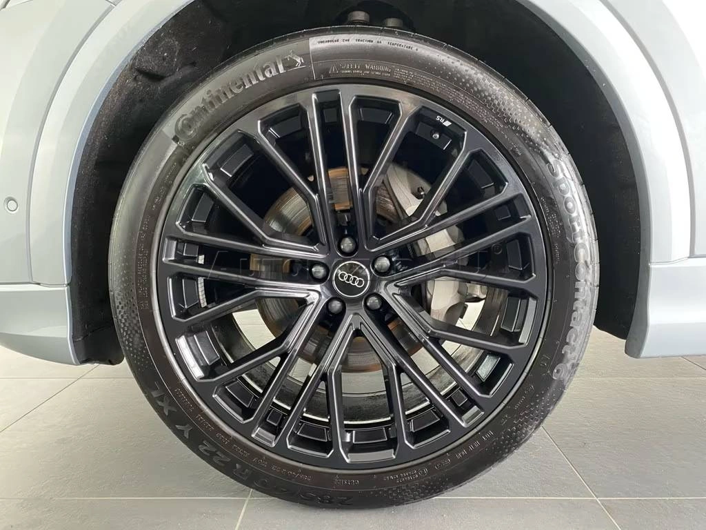 Audi Q8 50 3.0 TDI mHEV quattro tiptronic