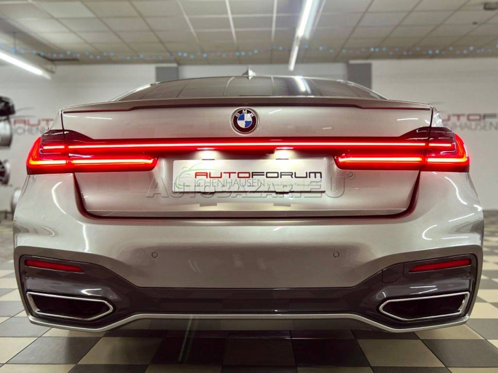 BMW Rad 7 730d mHEV A/T