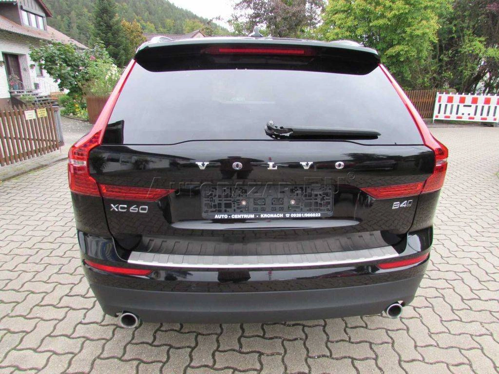 Jaguar F-Pace B4 AWD Momentum Pro