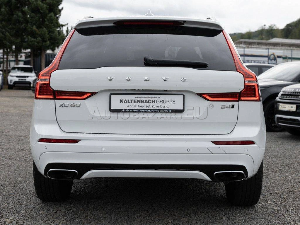 Volvo XC60 B4 R-Design AWD A/T