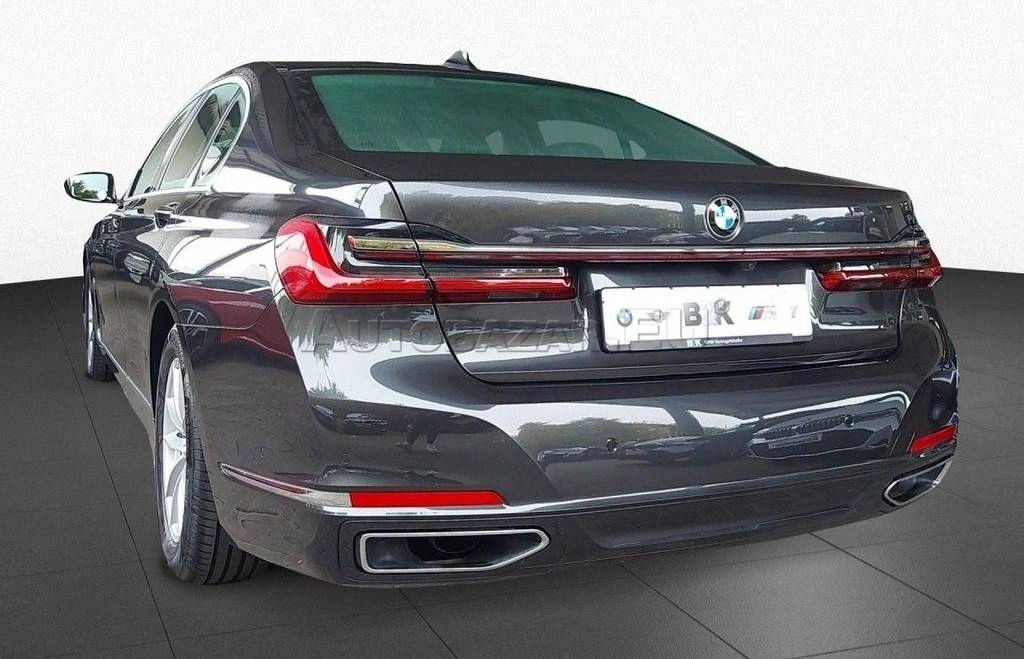 BMW Rad 7 730d mHEV A/T