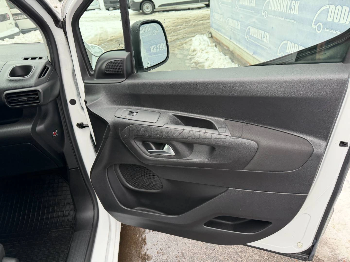 Opel Combo 2021 na predaj – fotografia 21