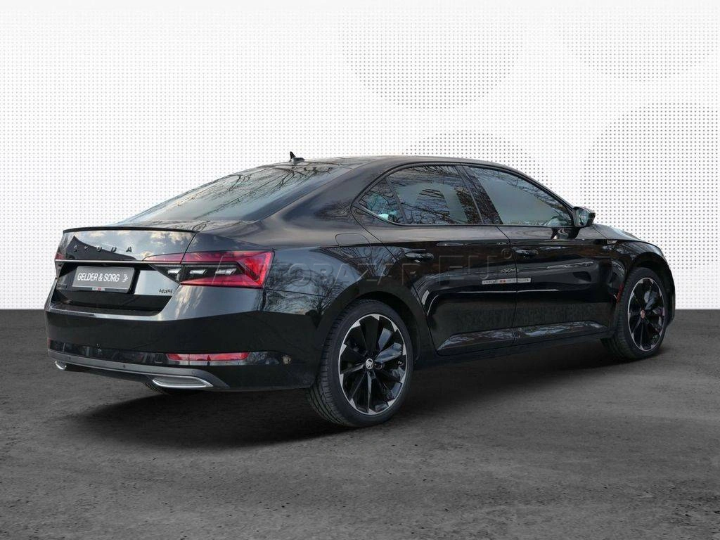 Škoda Superb 2.0 TDI SCR Sportline 4x4 DSG