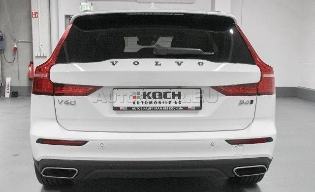 Volvo V60 CC B4 mHEV Cross Country  A/T AWD