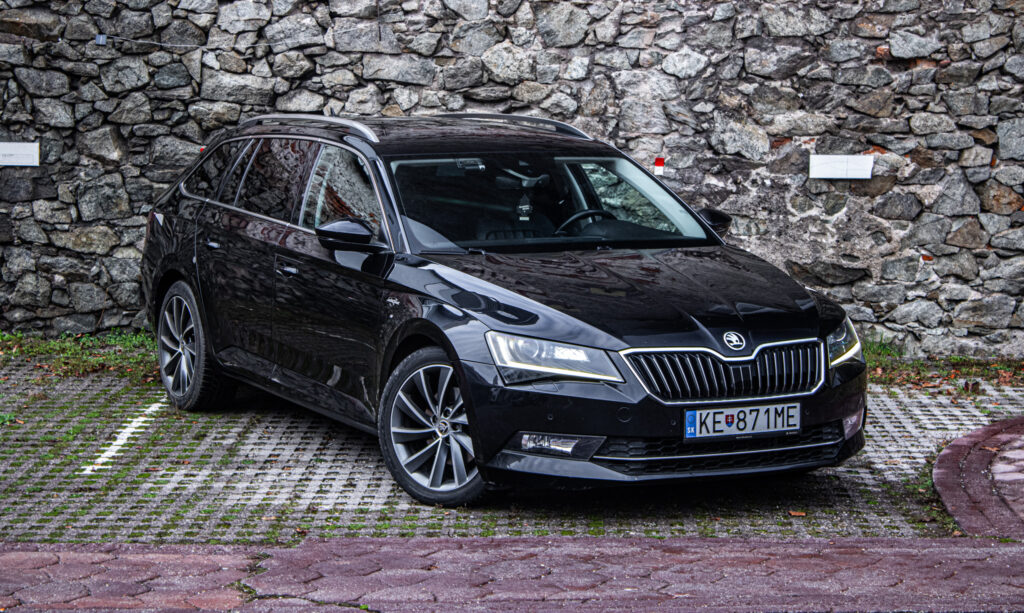 Škoda Superb Combi
