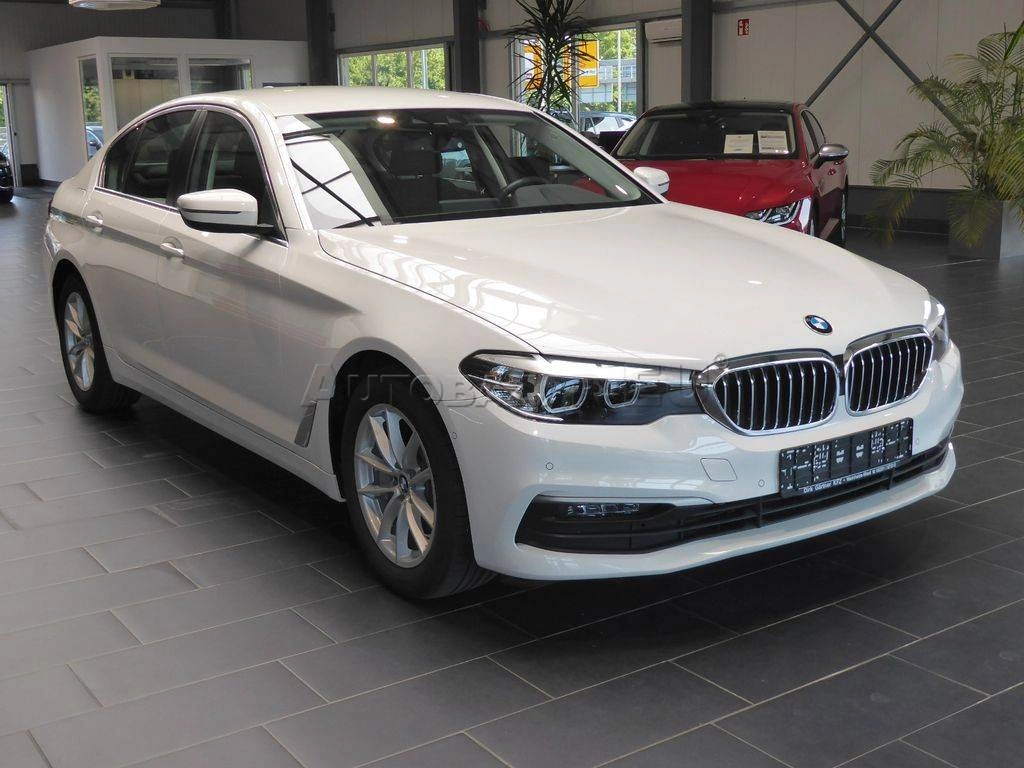 BMW Rad 5 530d xDrive A/T