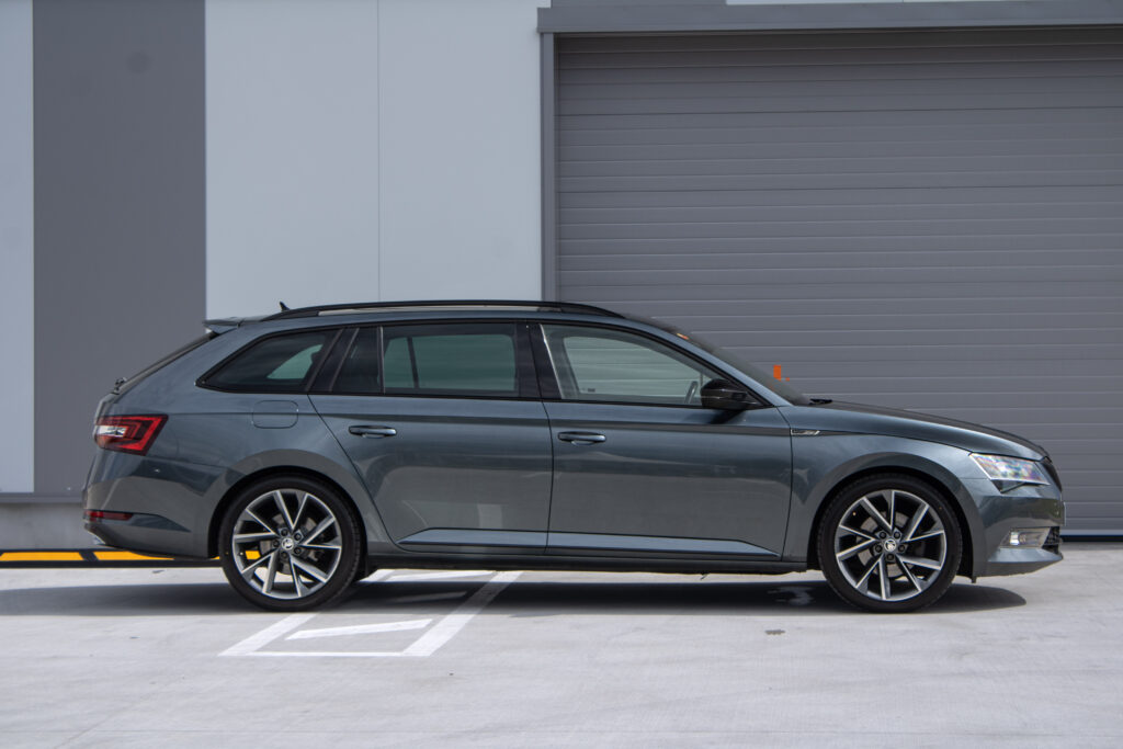Škoda Superb Combi