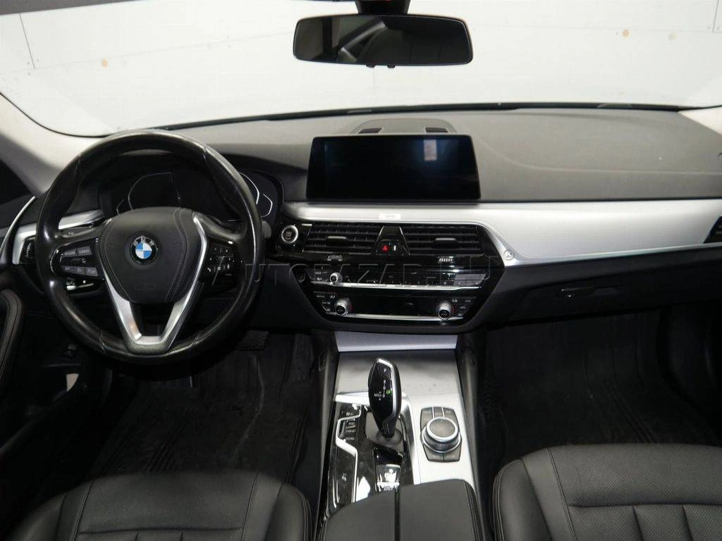 BMW Rad 5 Touring 530d mHEV A/T