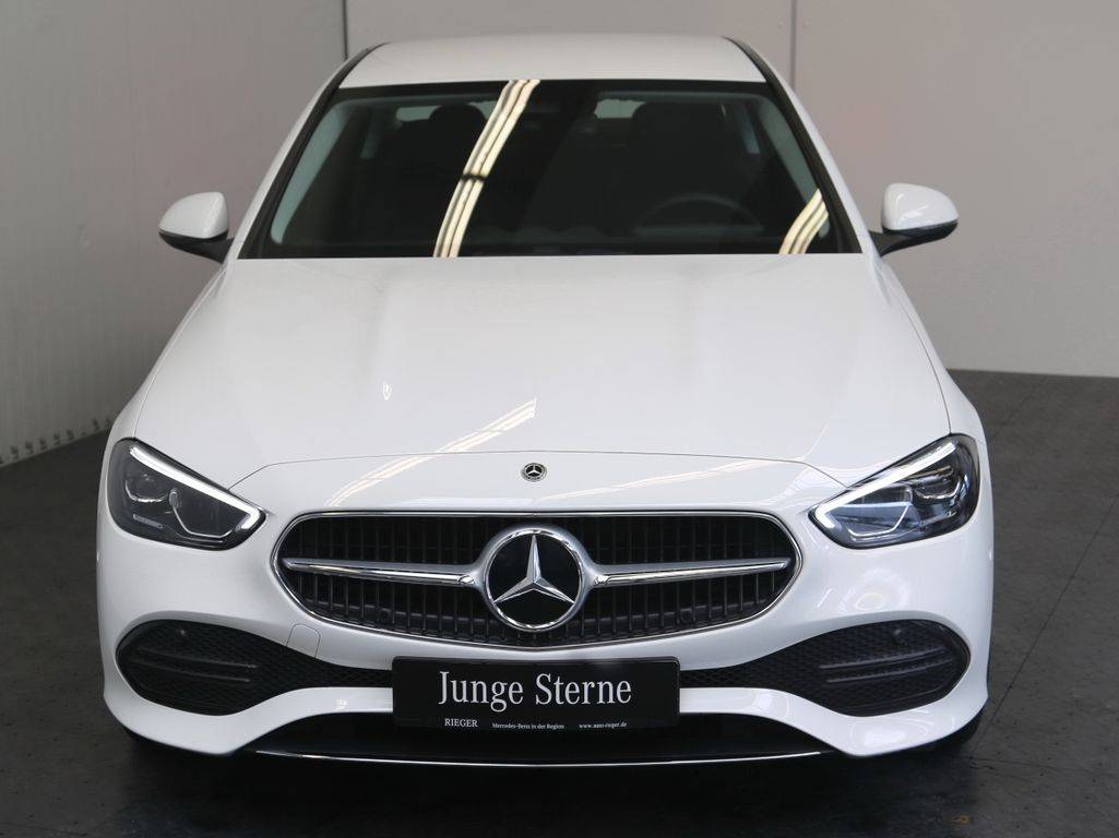 Mercedes-Benz C trieda Sedan 300 d mHEV A/T