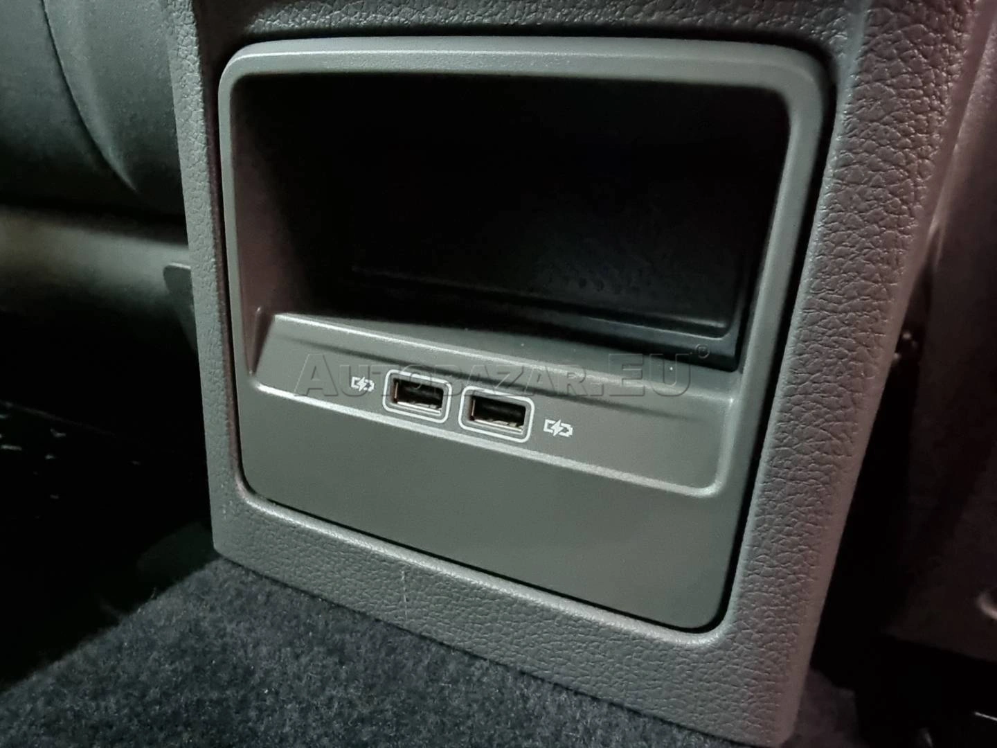 SEAT Alhambra 2019 na predaj – fotografia 20