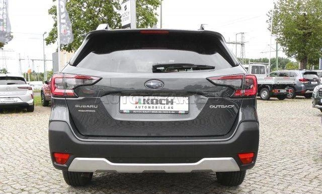 Subaru Outback Platinum 2.5i