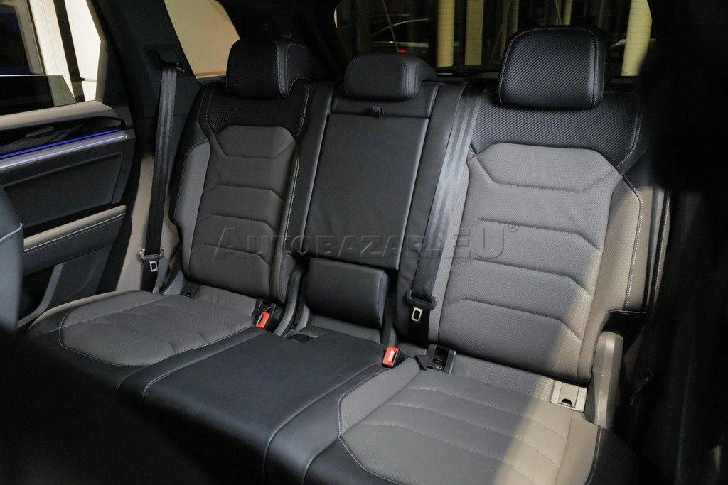 Volkswagen Touareg 3.0 V6 TDI SCR 286k R-Line 4Motion Tiptronic