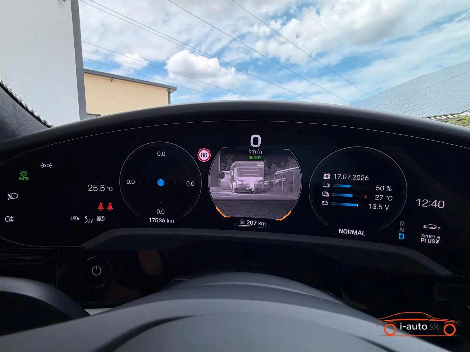 Porsche Taycan 2023 na predaj – fotografia 12