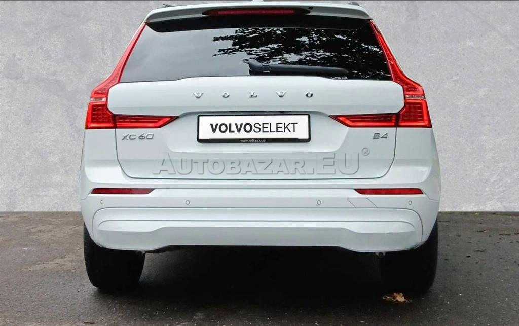 Volvo XC60 B4 Core A/T