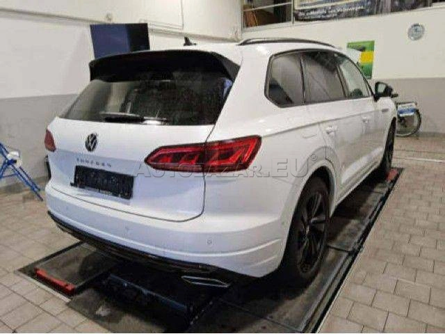 Volkswagen Touareg 3.0 V6 TDI SCR 286k R-Line 4Motion Tiptronic