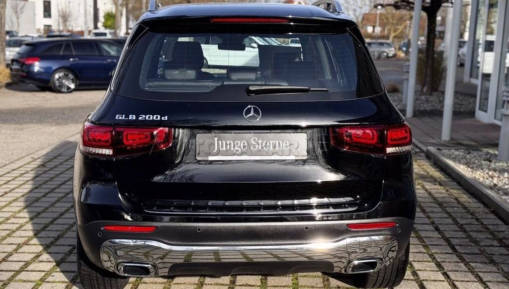 Mercedes-Benz GLB 200d A/T