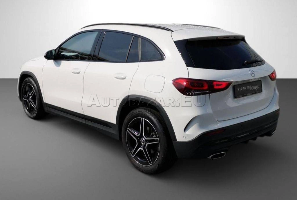 Mercedes-Benz GLA 200 d A/T