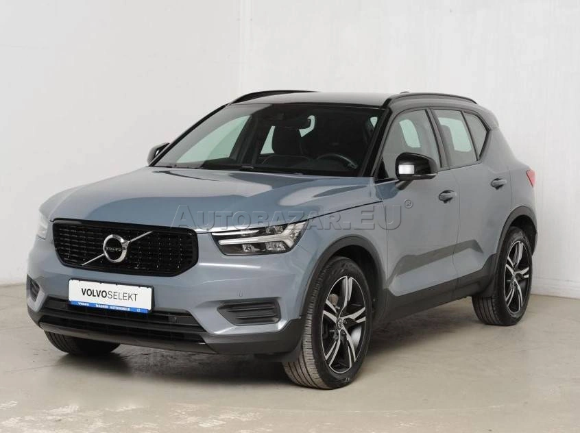 Volvo XC40 D4 R-Design AWD A/T