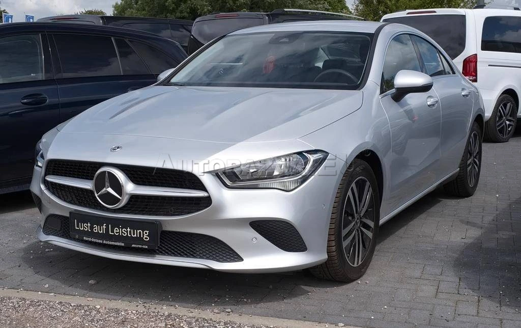 Mercedes-Benz CLA Kupé 200 d A/T