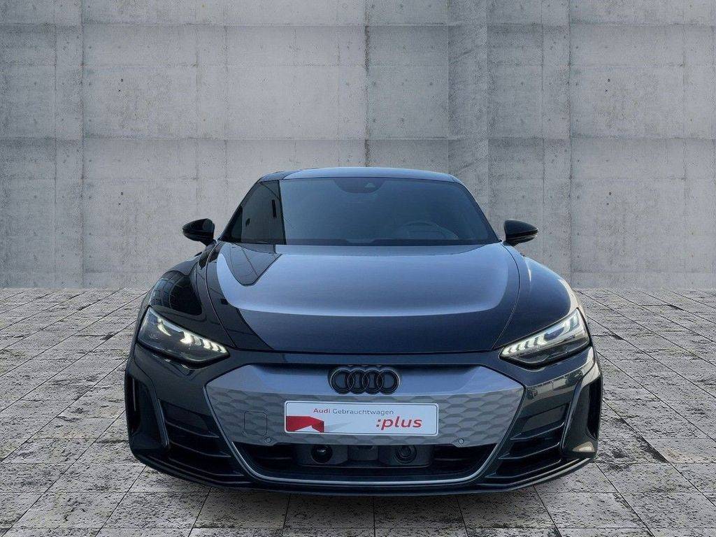 Audi E-tron GT quattro
