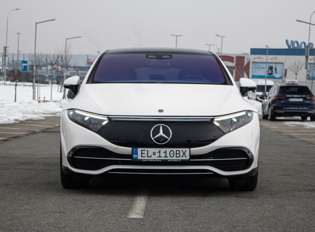 Mercedes-Benz EQS